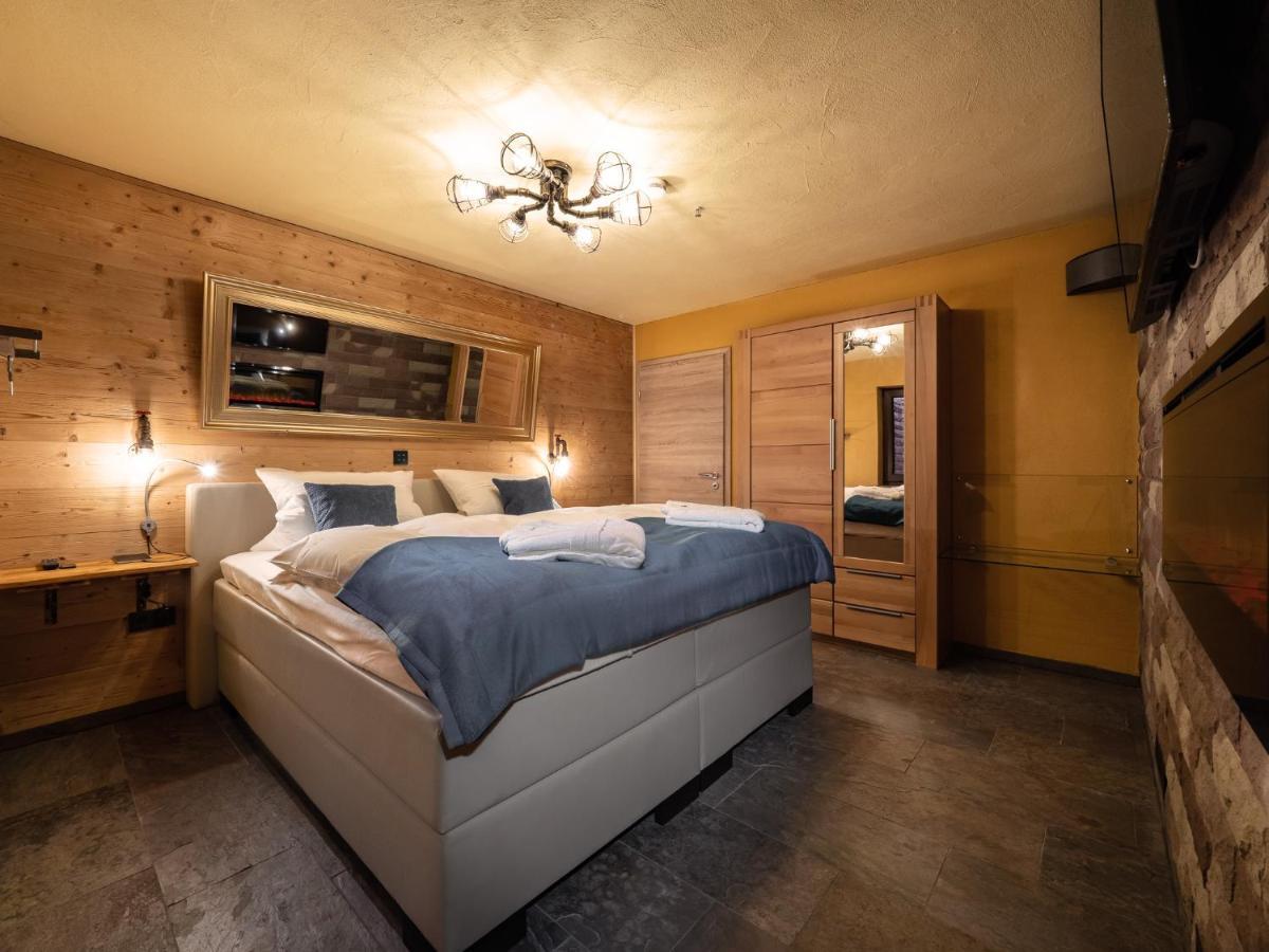 Ferienwohnung Altschloss Eppenbrunn Екстер'єр фото